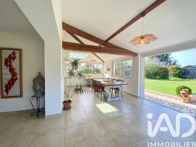 Maison 6 pièces 145 m²