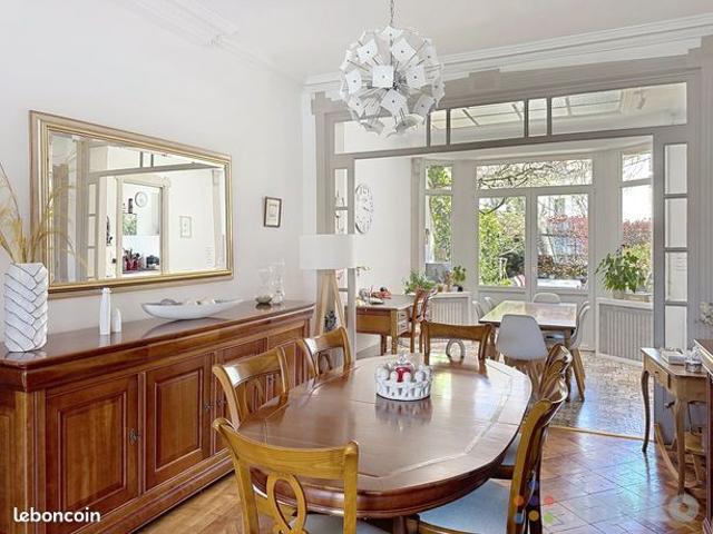 Maison 6 pièces 145 m²