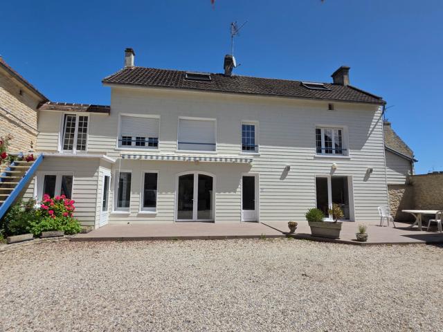 Maison 6 pièces 145 m²