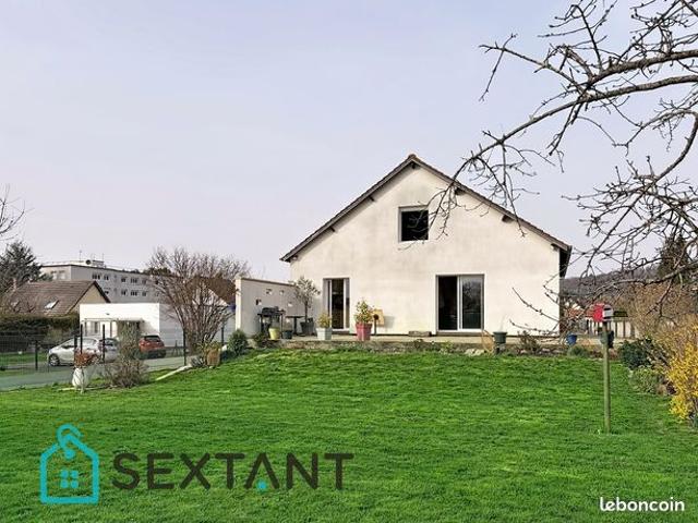 Maison 6 pièces 145 m²