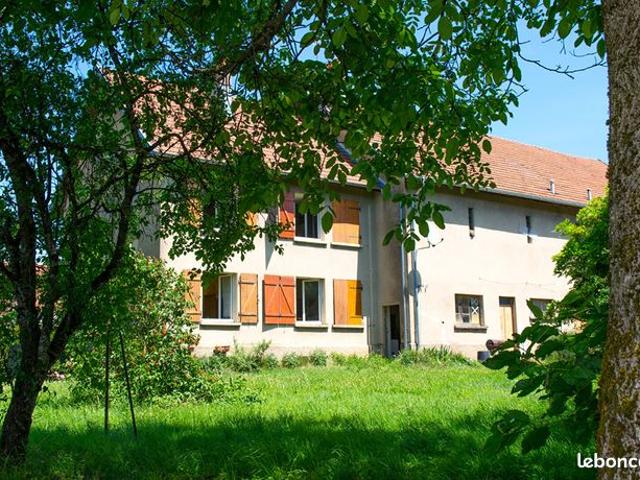 Maison 6 pièces 146 m²