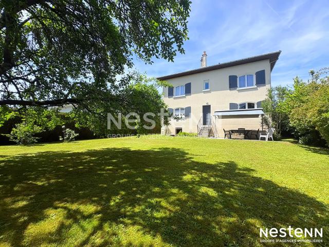 Maison 6 pièces 146 m²