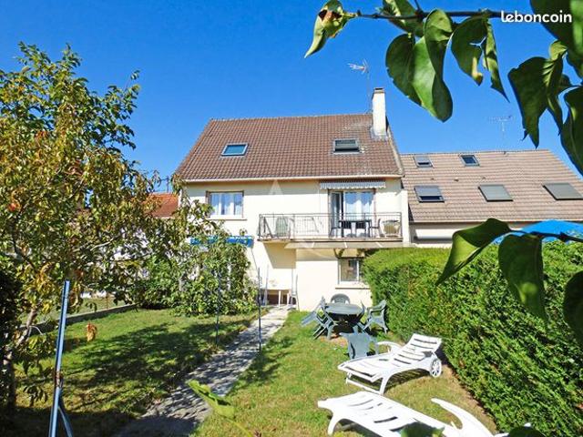 Maison 6 pièces 146 m²