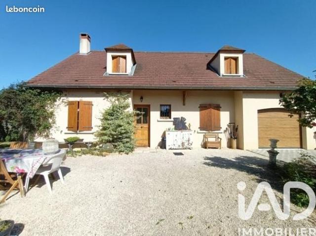 Maison 6 pièces 146 m²