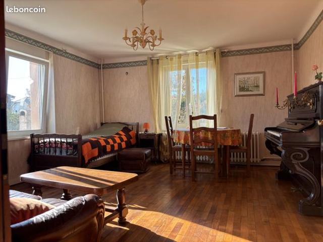 Maison 6 pièces 146 m²