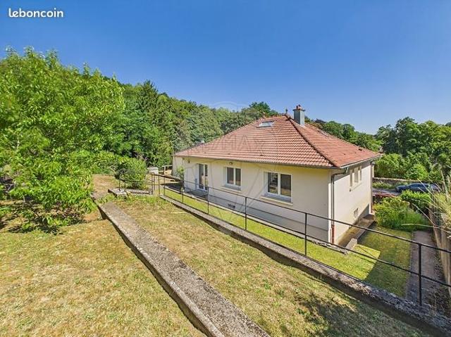 Maison 6 pièces 146 m²