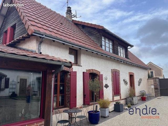 Maison 6 pièces 146 m²
