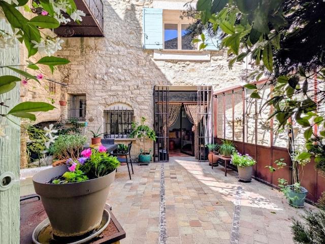 Maison 6 pièces 146 m²