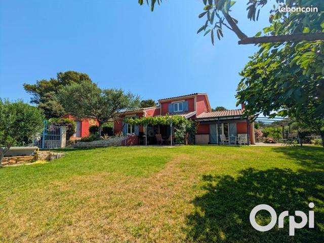 Maison 6 pièces 146 m²
