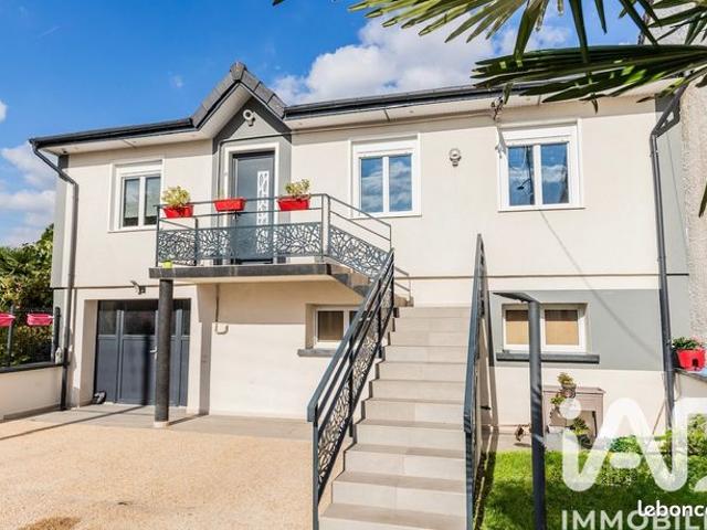 Maison 6 pièces 146 m²
