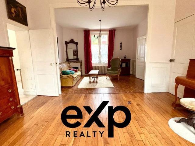 Maison 6 pièces 146 m²