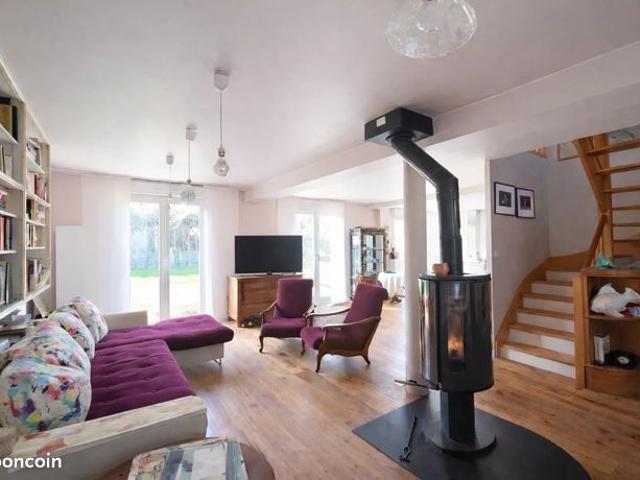 Maison 6 pièces 146 m²