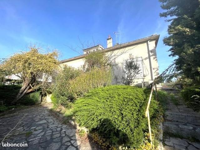 Maison 6 pièces 146 m²