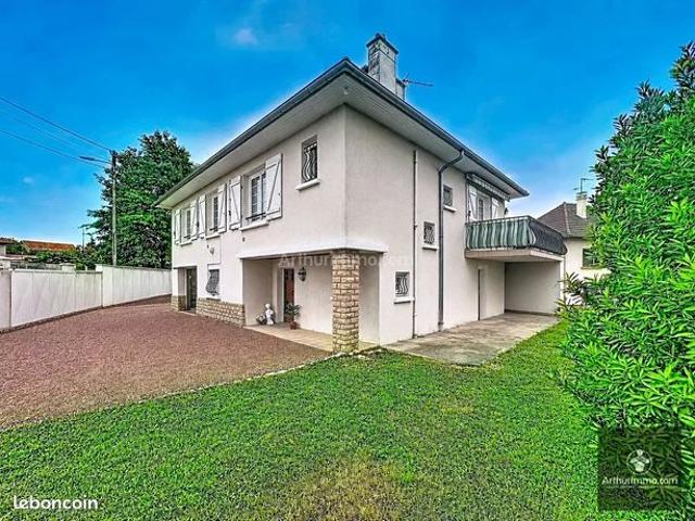 Maison 6 pièces 146 m²