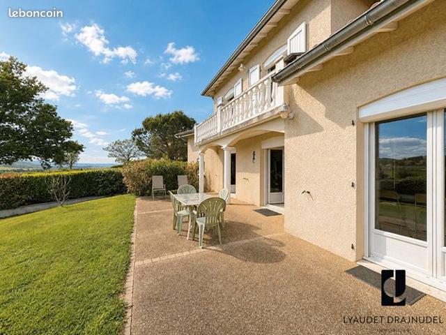 Maison 6 pièces 146 m²