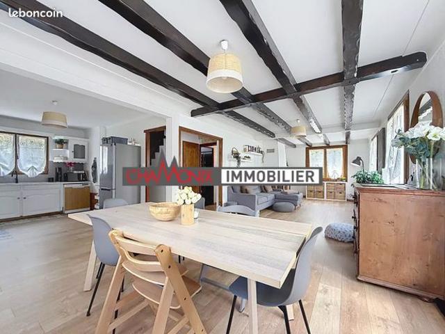 Maison 6 pièces 146 m²