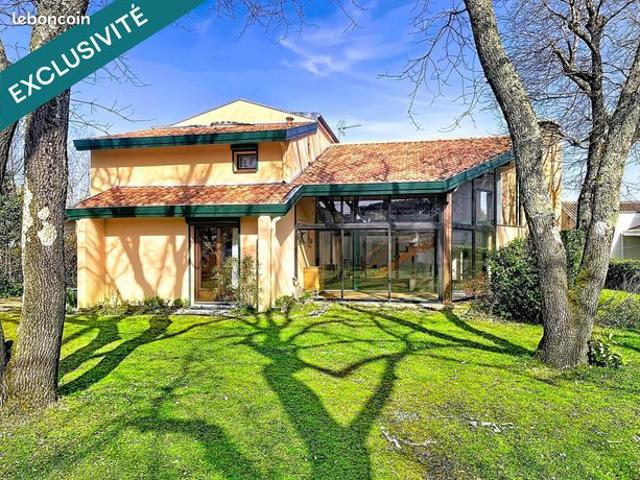 Maison 6 pièces 146 m²