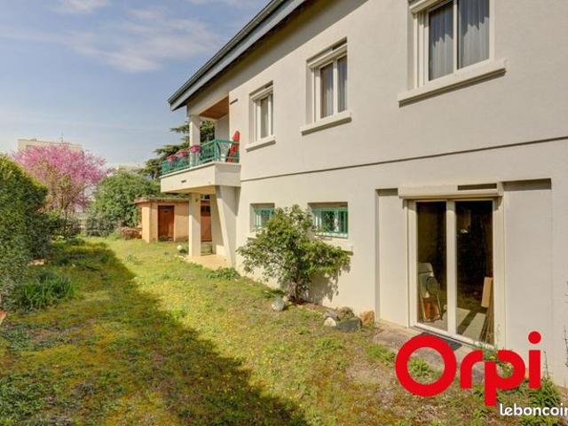 Maison 6 pièces 146 m²