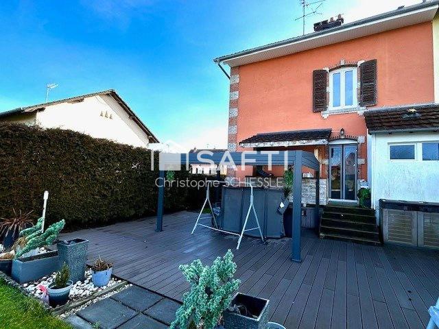 Maison 6 pièces 146 m²