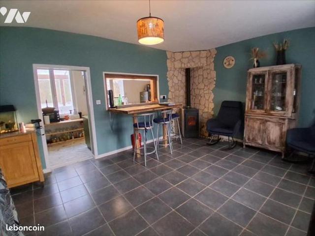 Maison 6 pièces 146 m²