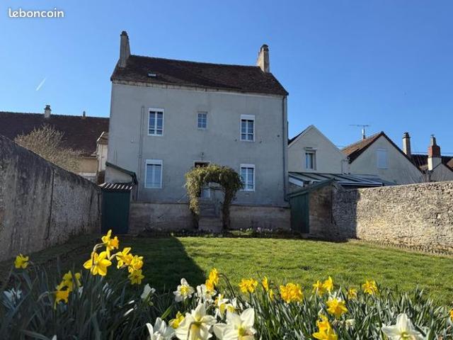Maison 6 pièces 146 m²