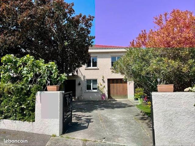 Maison 6 pièces 146 m²