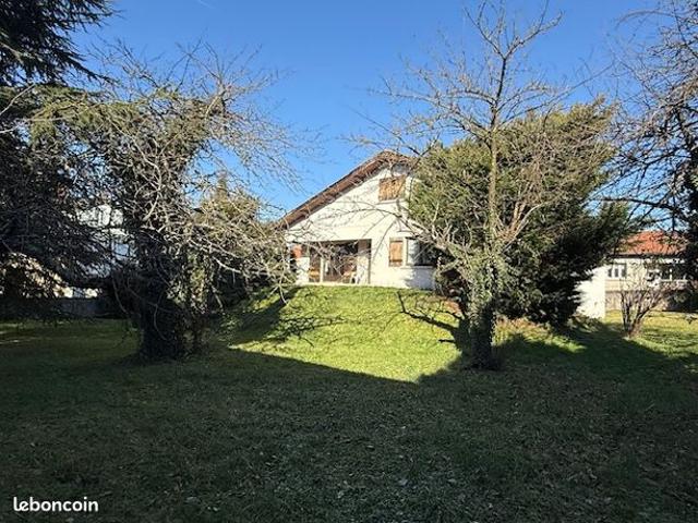 Maison 6 pièces 146 m²
