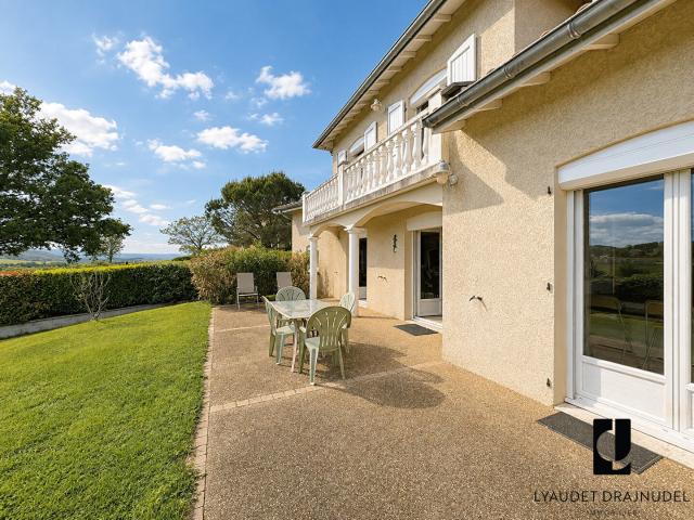 Maison 6 pièces 146 m²