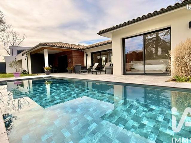 Maison 6 pièces 146 m²