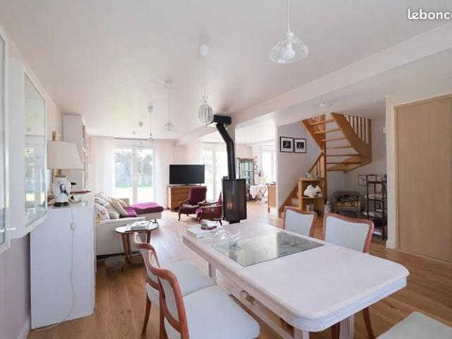 Maison 6 pièces 146 m²