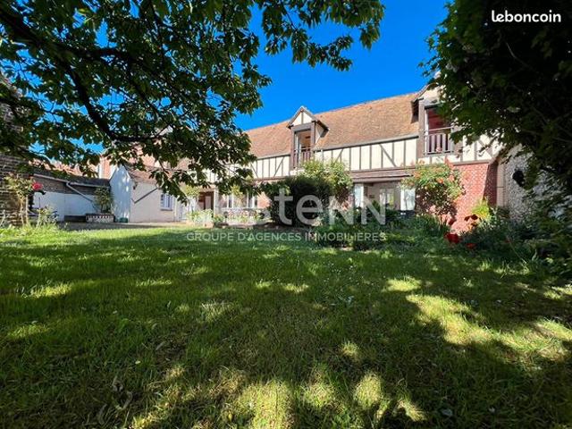 Maison 6 pièces 146 m²