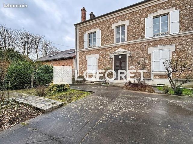 Maison 6 pièces 146 m²