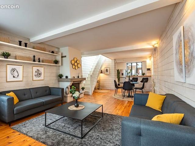 Maison 6 pièces 146 m²