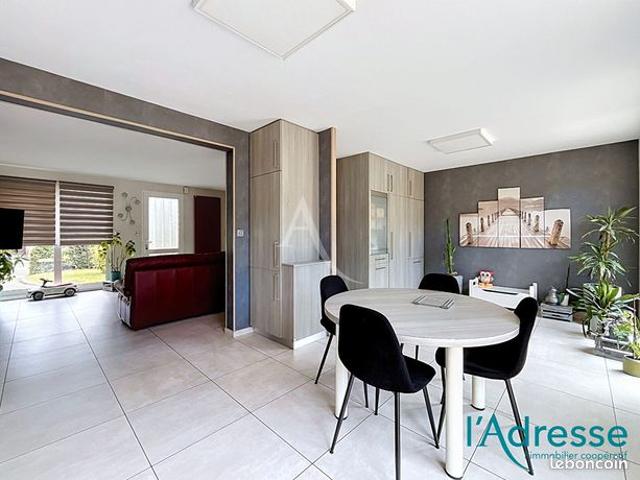 Maison 6 pièces 146 m²