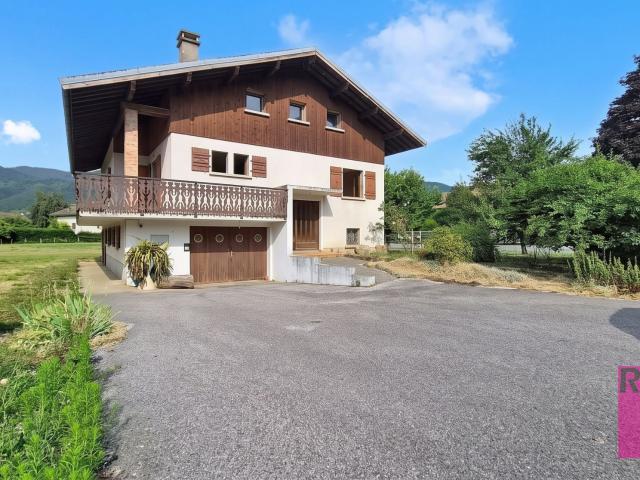 Maison 6 pièces 146 m²