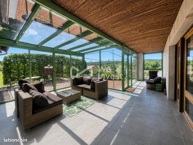 Maison 6 pièces 146 m²