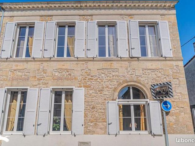 Maison 6 pièces 146 m²