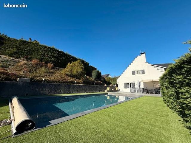 Maison 6 pièces 147 m²