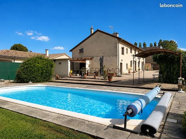 Maison 6 pièces 147 m²