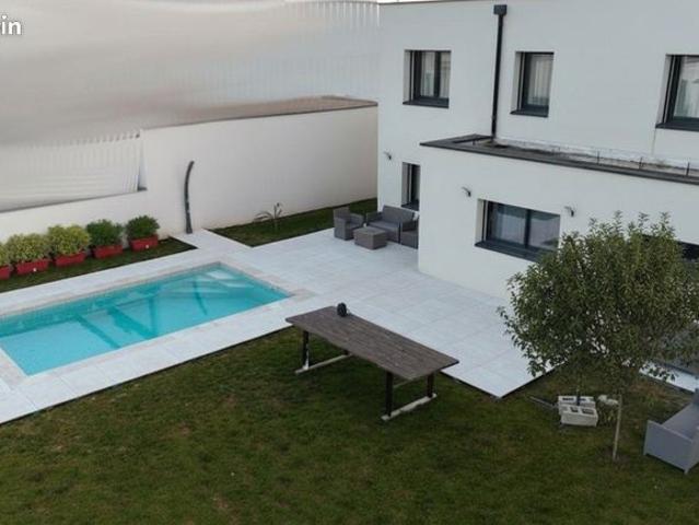 Maison 6 pièces 147 m²