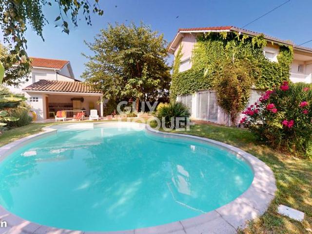 Maison 6 pièces 147 m²