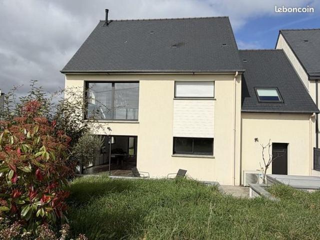 Maison 6 pièces 147 m²