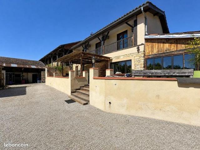 Maison 6 pièces 147 m²