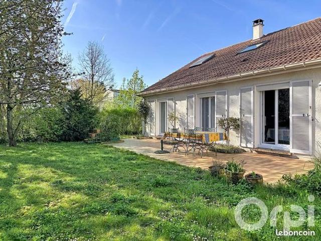 Maison 6 pièces 147 m²