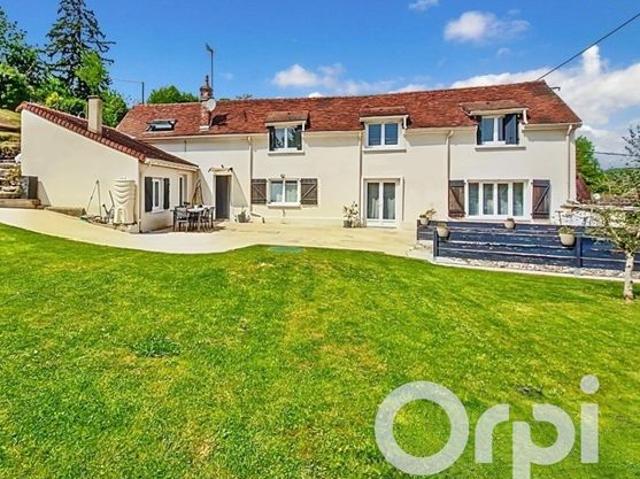 Longère 6 pièces 147 m²