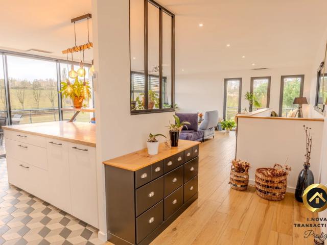 Maison 6 pièces 147 m²