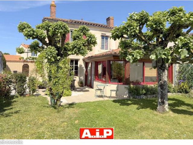 Maison 6 pièces 147 m²