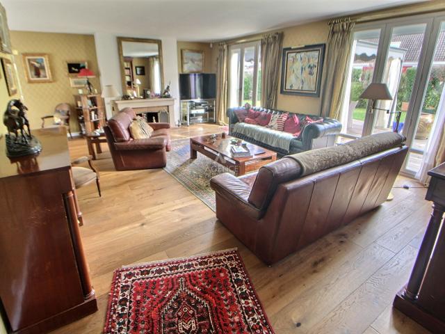 Maison 6 pièces 147 m²