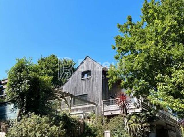 Maison 6 pièces 147 m²