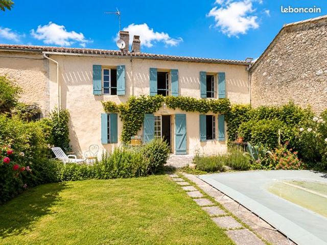 Maison 6 pièces 147 m²